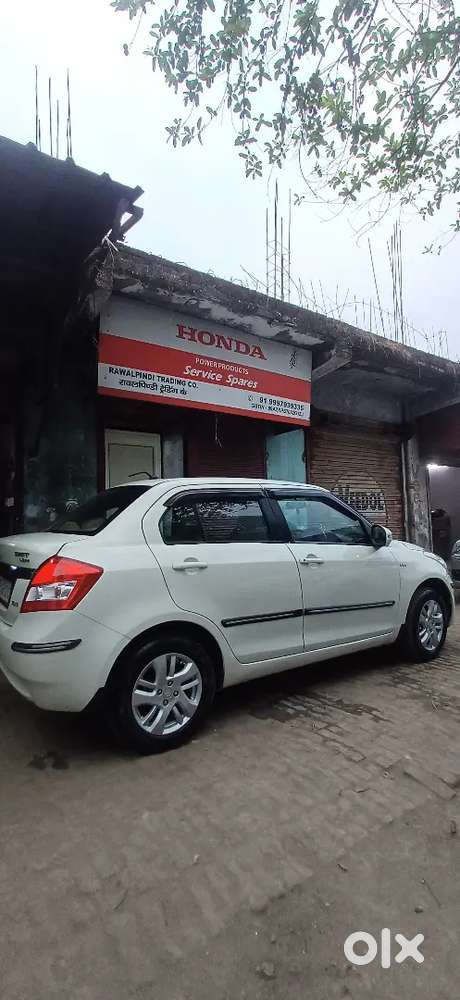 Maruti Suzuki Swift Dzire 2013 Petrol 89233 Km Driven