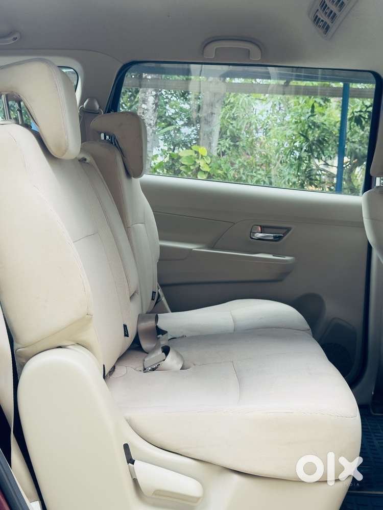 Maruti Suzuki Ertiga 1.5 Vxi, 2020, Petrol