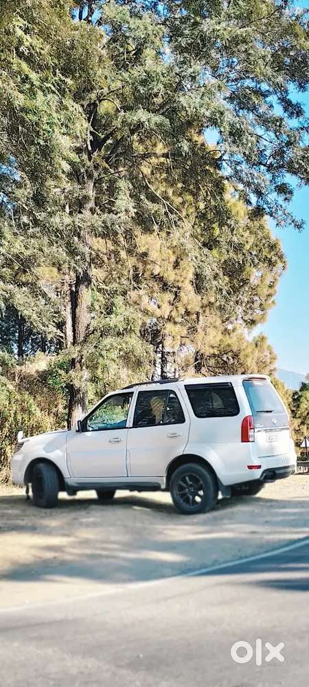 Tata Safari Strome Well Condition Price Negotiable