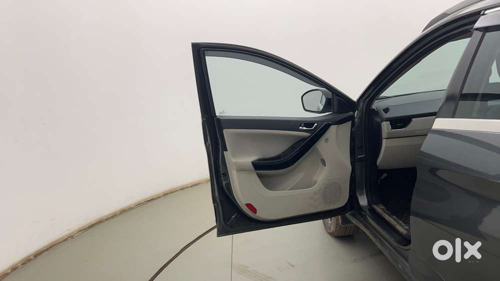 Tata Nexon 1.2 Revotron Xz Plus, 2021, Petrol