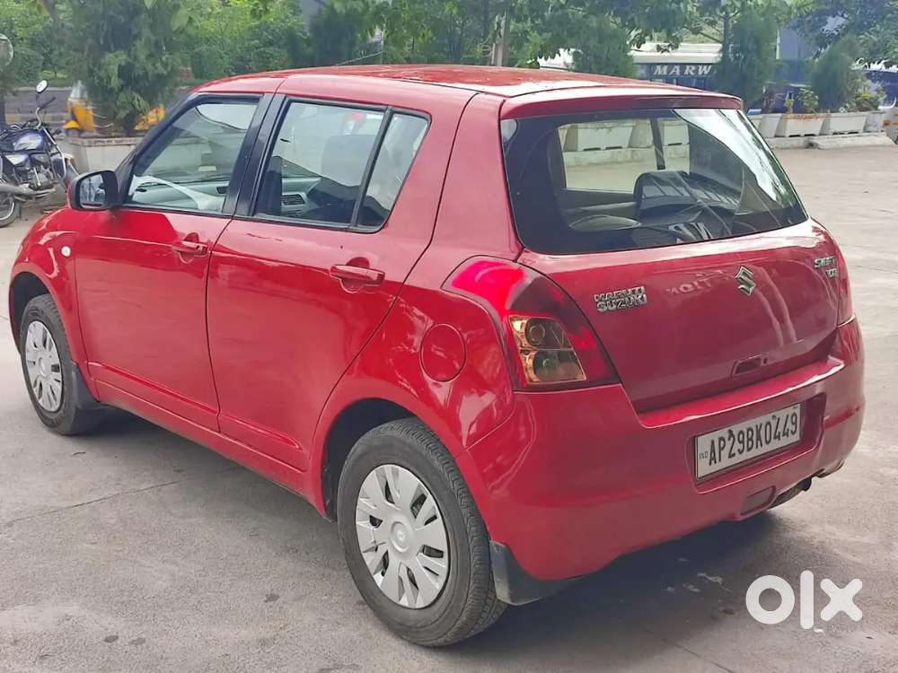 Maruit Suzuki Swift 2010 Vxi Good Condition