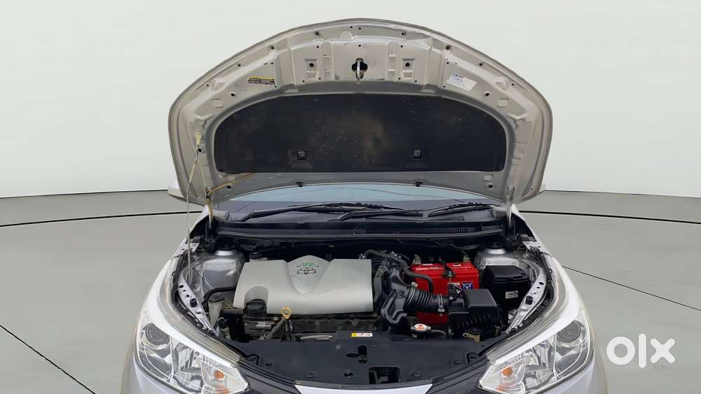 Toyota Yaris J Cvt, 2020, Petrol