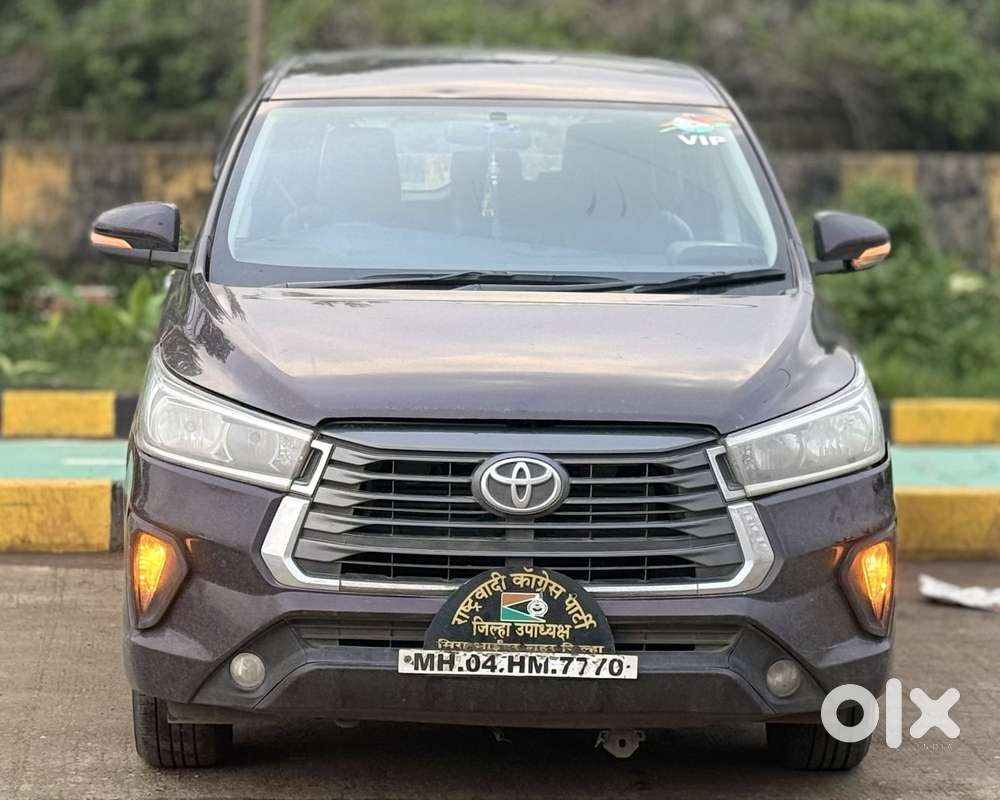 Toyota Innova Crysta 2.8 Gx At 8s, 2016, Diesel