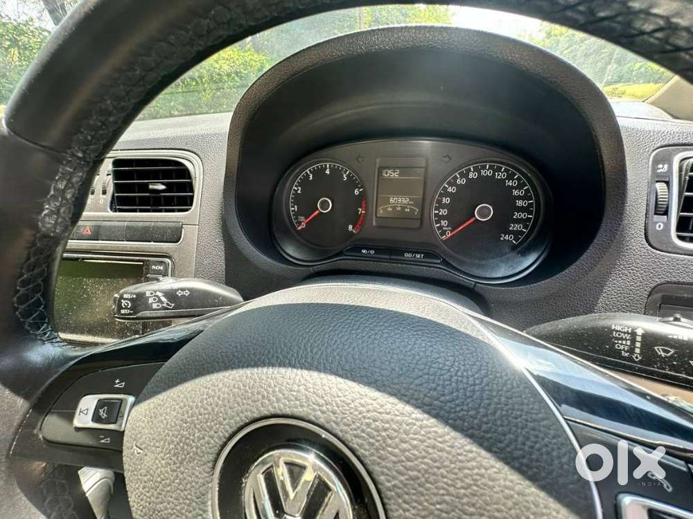 Volkswagen Vento 1.2 Tsi Highline At, 2021, Petrol