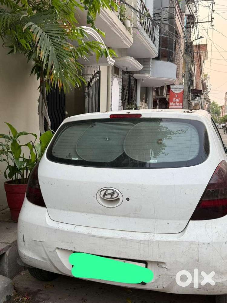 Hyundai I20 2011 Petrol Well Maintained