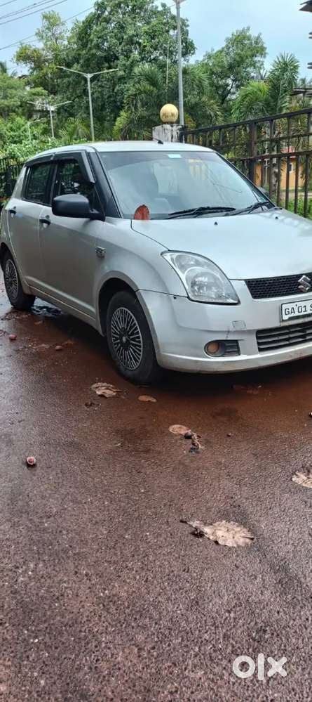 Maruti Suzuki Swift 2005 Petrol 180000 Km Driven