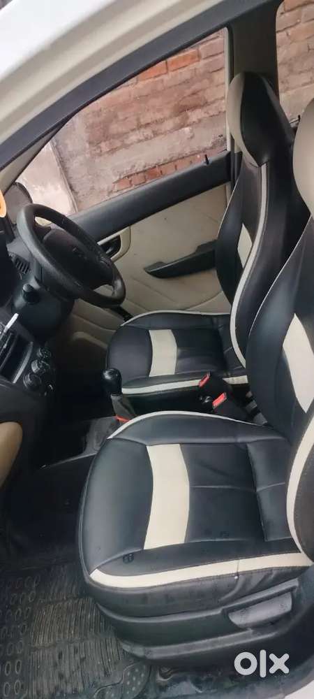 Hyundai Eon D-lite + 2015 Smooth Engine