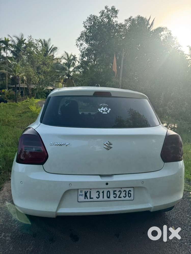 Maruti Suzuki Swift 2021