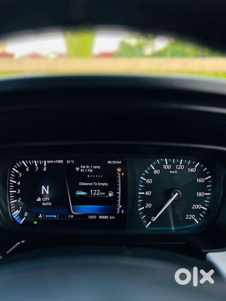 Tata Punch 1.2 Revotron Creative Dual Tone, 2021, Petrol