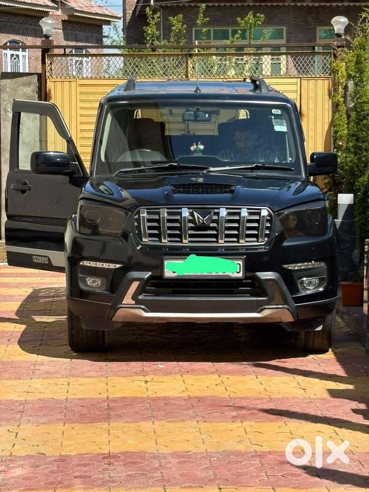 Mahindra Scorpio 2023 Diesel Well Maintained