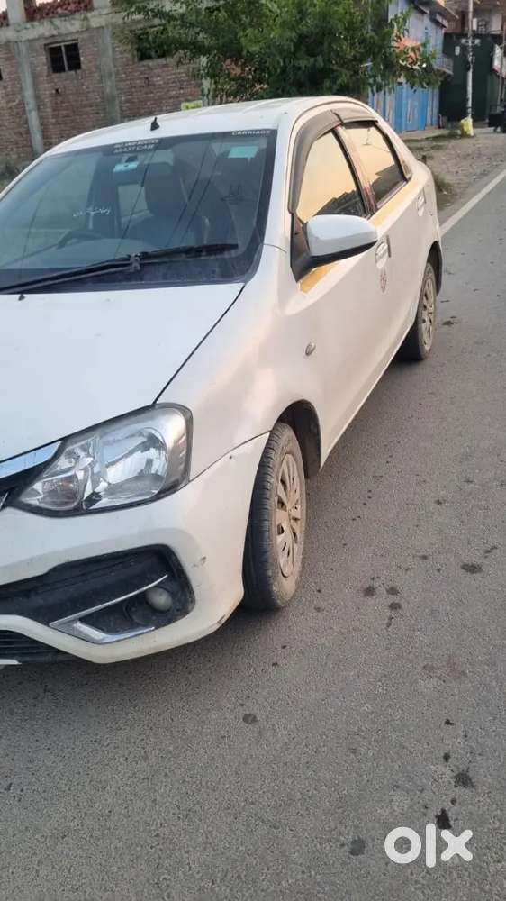 Toyota Etios Cross 2019