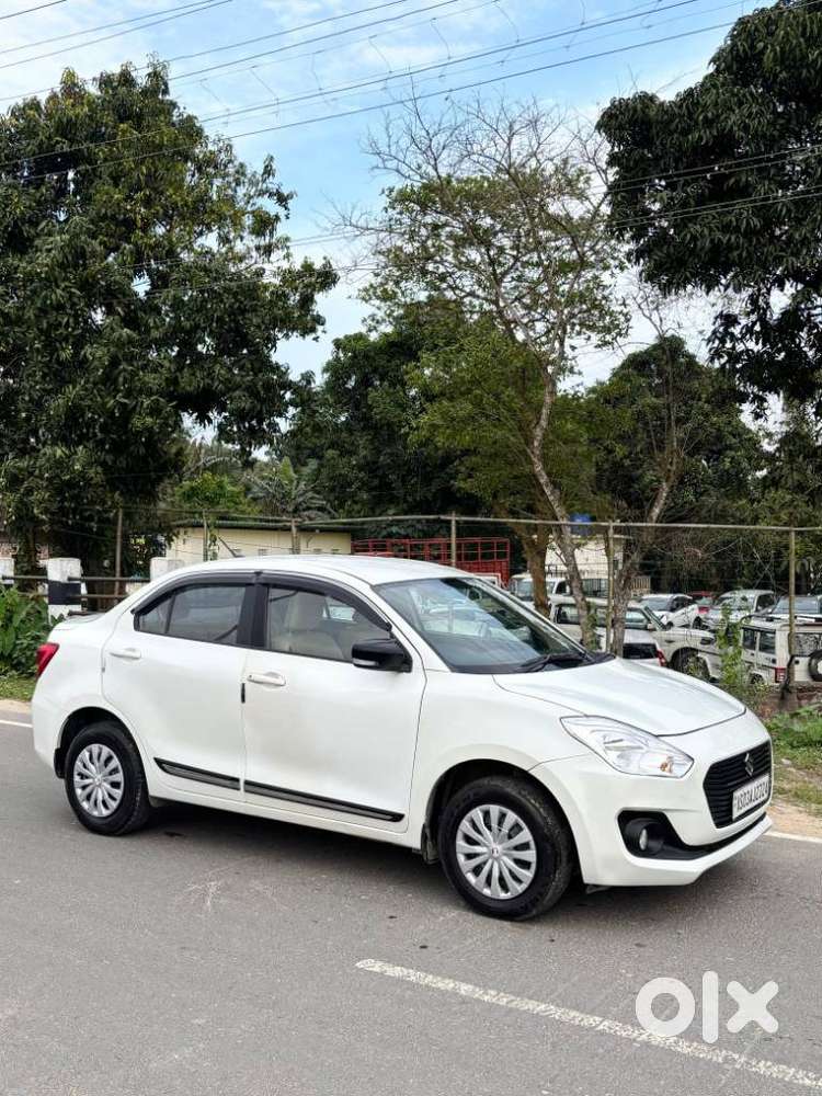 Maruti Suzuki Dzire 1.2 Vxi, 2023, Petrol