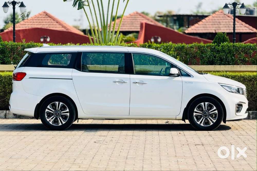 Kia Carnival Limousine, 2022, Diesel