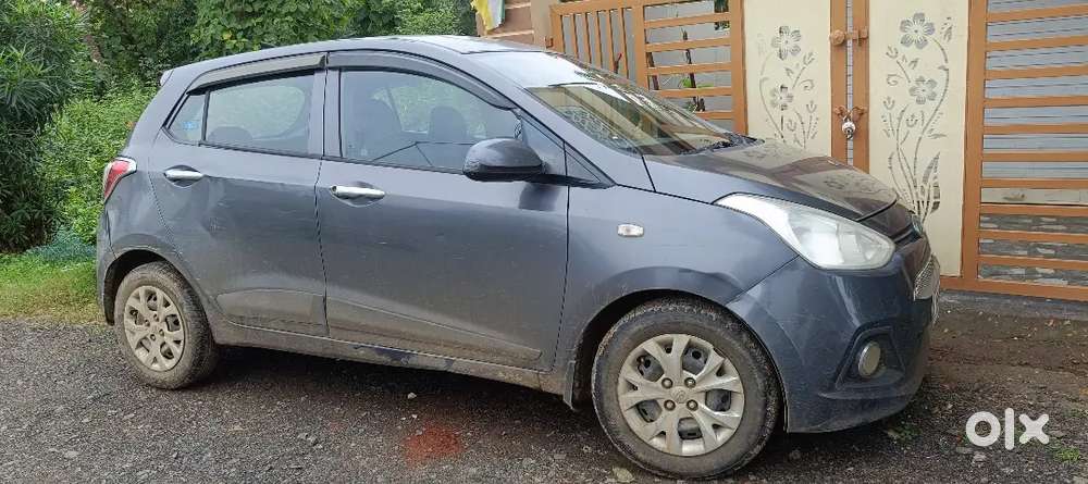 Hyundai Grand I10 2014 Variant Gray Colour