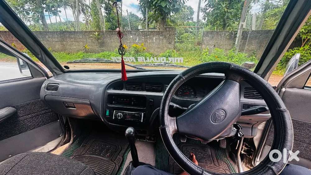 Toyota Qualis 2002 Diesel Well Maintained
