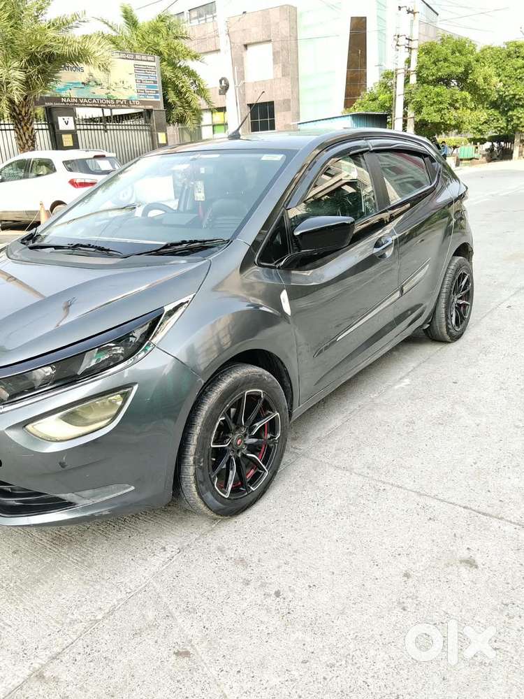 Tata Altroz 1.5 Xe Plus Diesel, 2023, Diesel