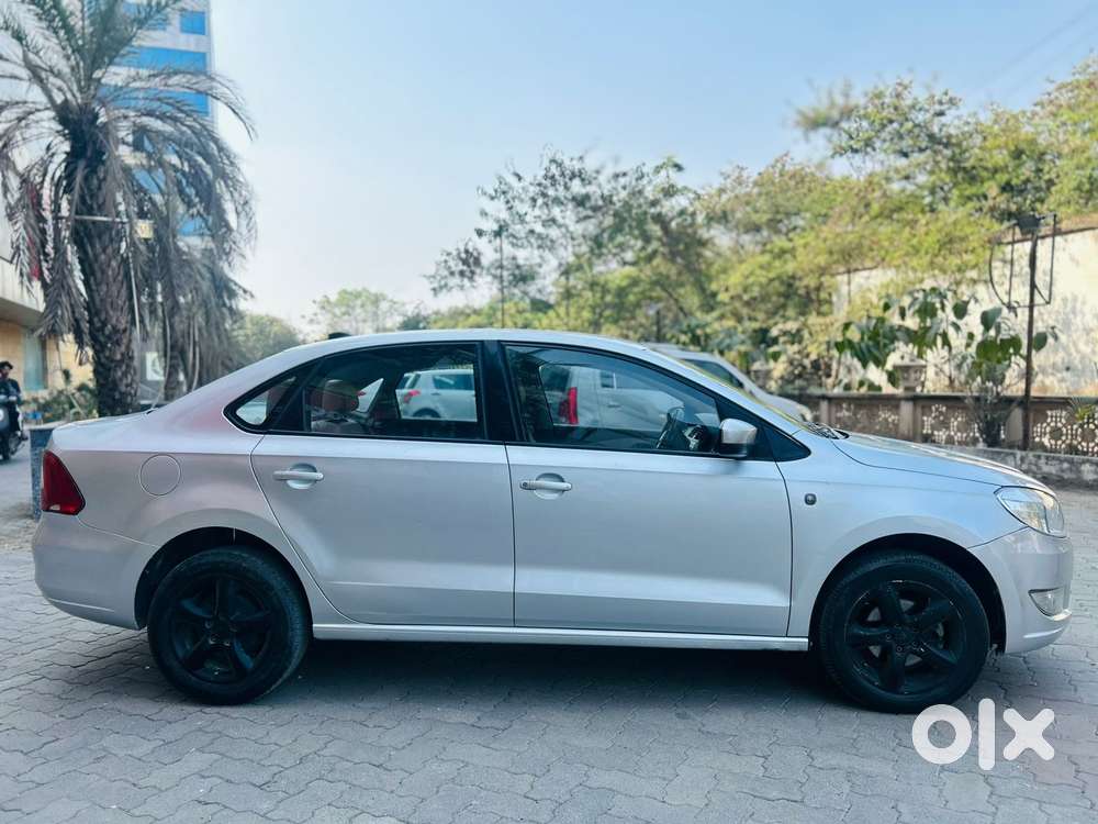 Skoda Rapid 2013-2016 1.5 Tdi At Ambition With Alloy Wheel, 2015, Di..