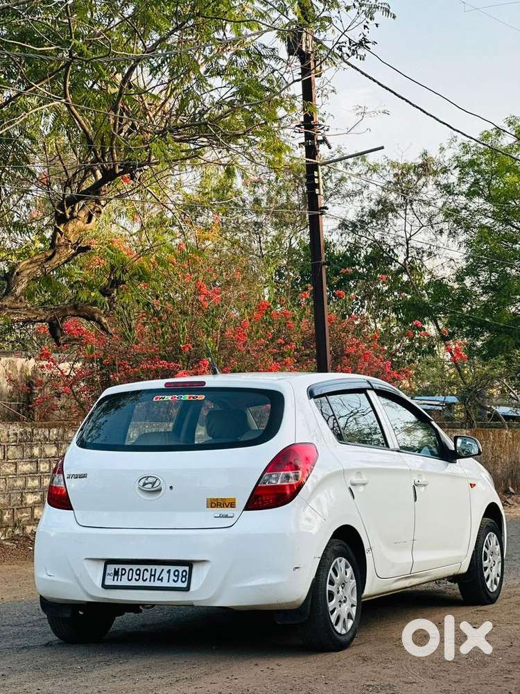 Hyundai I20 2010 Petrol Well Maintained