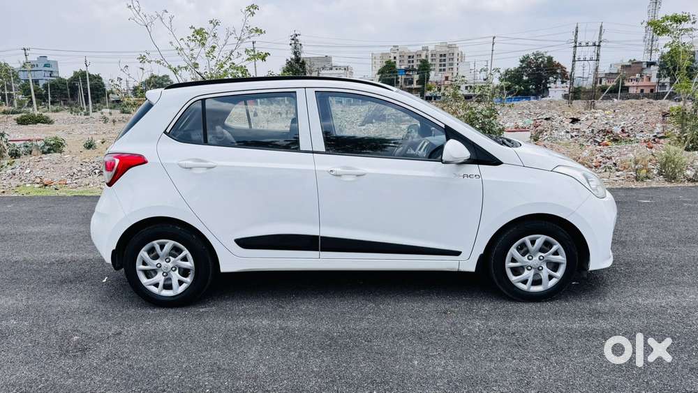 Hyundai Grand I10 Sportz 1.2 Kappa Vtvt, 2017, Petrol