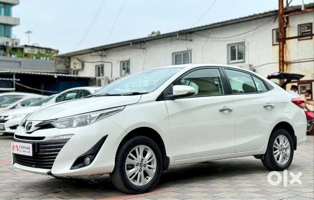 Toyota Yaris Vx Cvt, 2019, Petrol