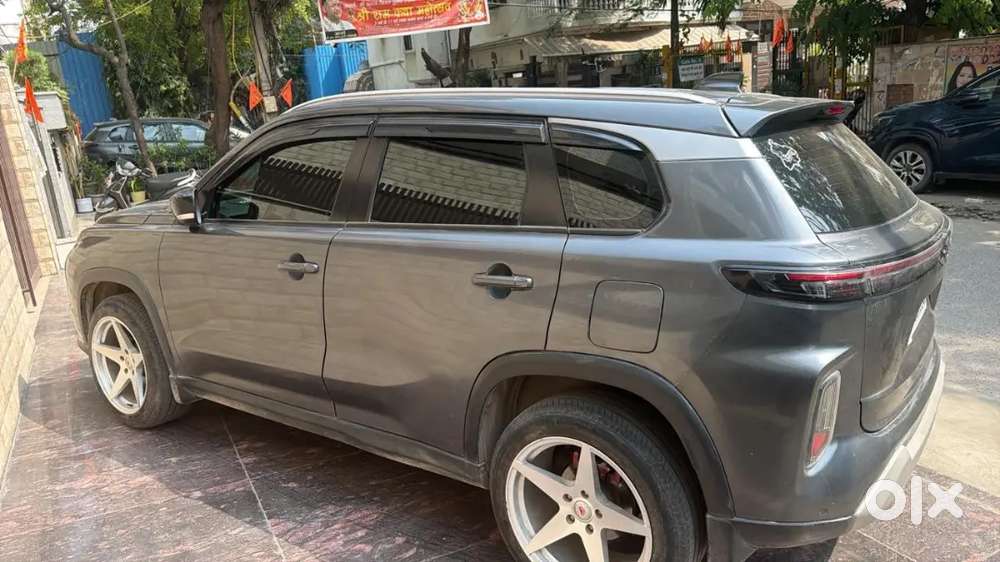 Maruti Suzuki Grand Vitara 2025 Petrol Well Maintained