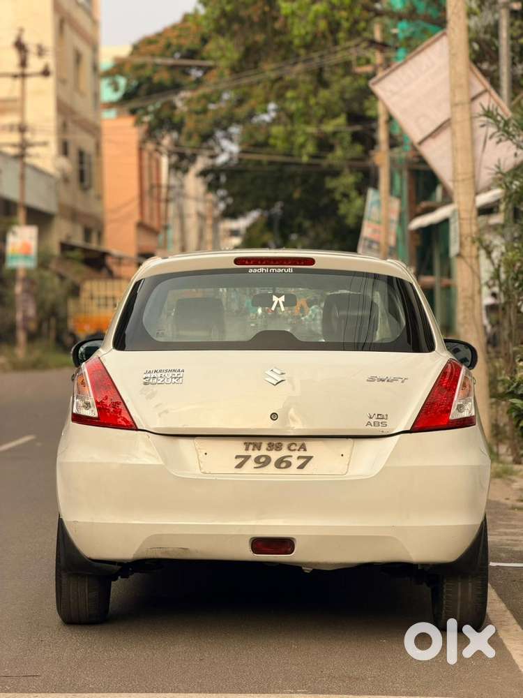 Maruti Suzuki Swift Vdi Bs Iv, 2015, Diesel