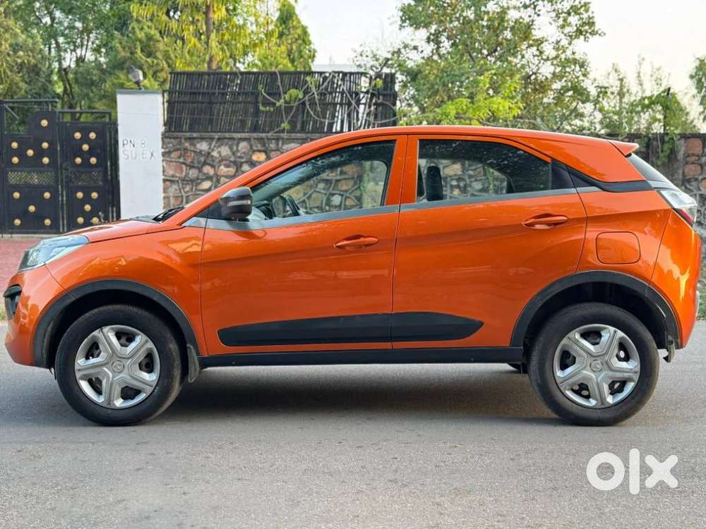Tata Nexon 1.2 Revotron Xm (s), 2019, Cng & Hybrids