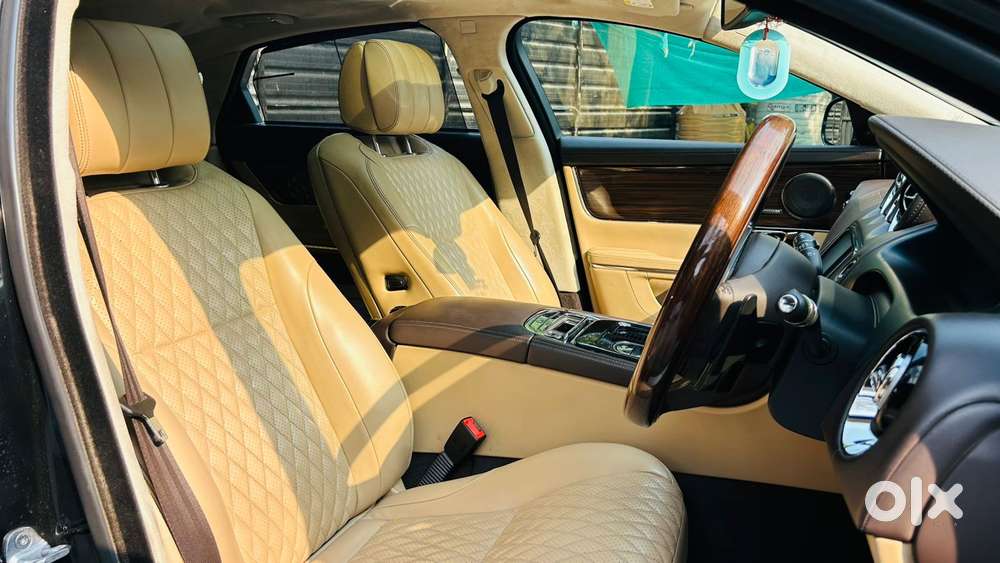 Jaguar Xj L 2.0 Petrol, 2017, Petrol