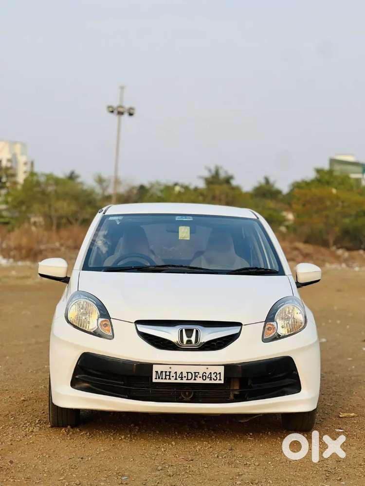 Honda Brio 2012 Petrol Well Maintained