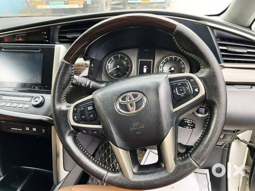 Toyota Innova Crysta 2.8 Zx At 7 Seater, 2018, Diesel