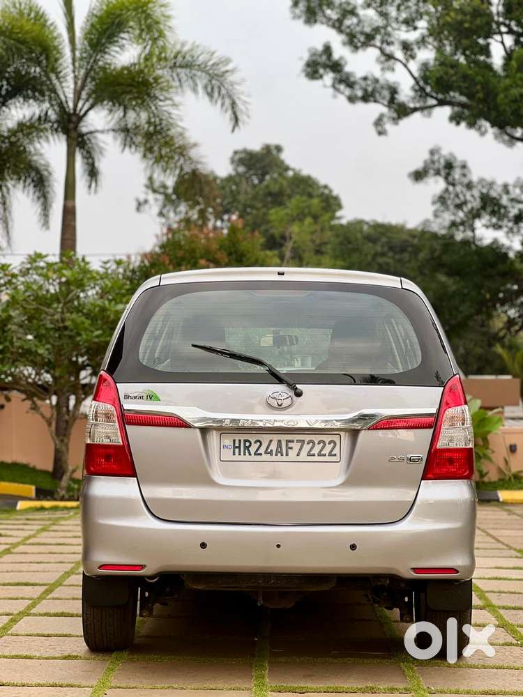 Toyota Innova 2.5 Gx (diesel) 8 Seater, 2015