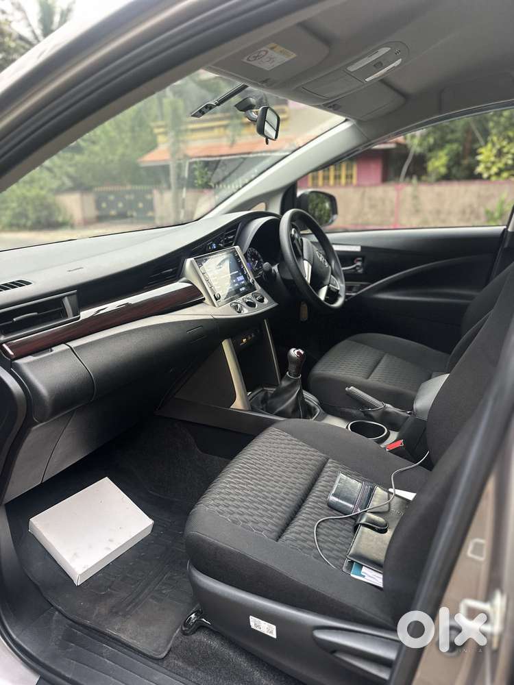 Toyota Innova Crysta 2.4 G Plus Mt 7 Str, 2025, Diesel
