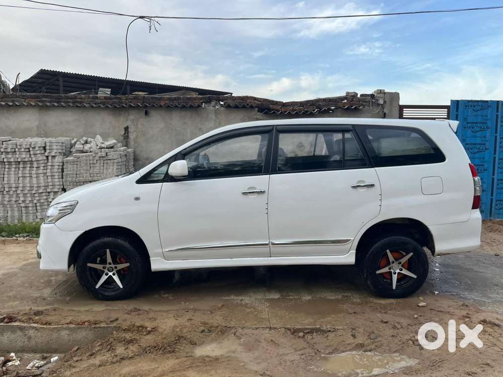 Toyota Innova 2012 Diesel Good Condition