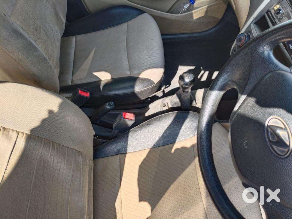 Hyundai Eon Era+ Se, 2017, Petrol