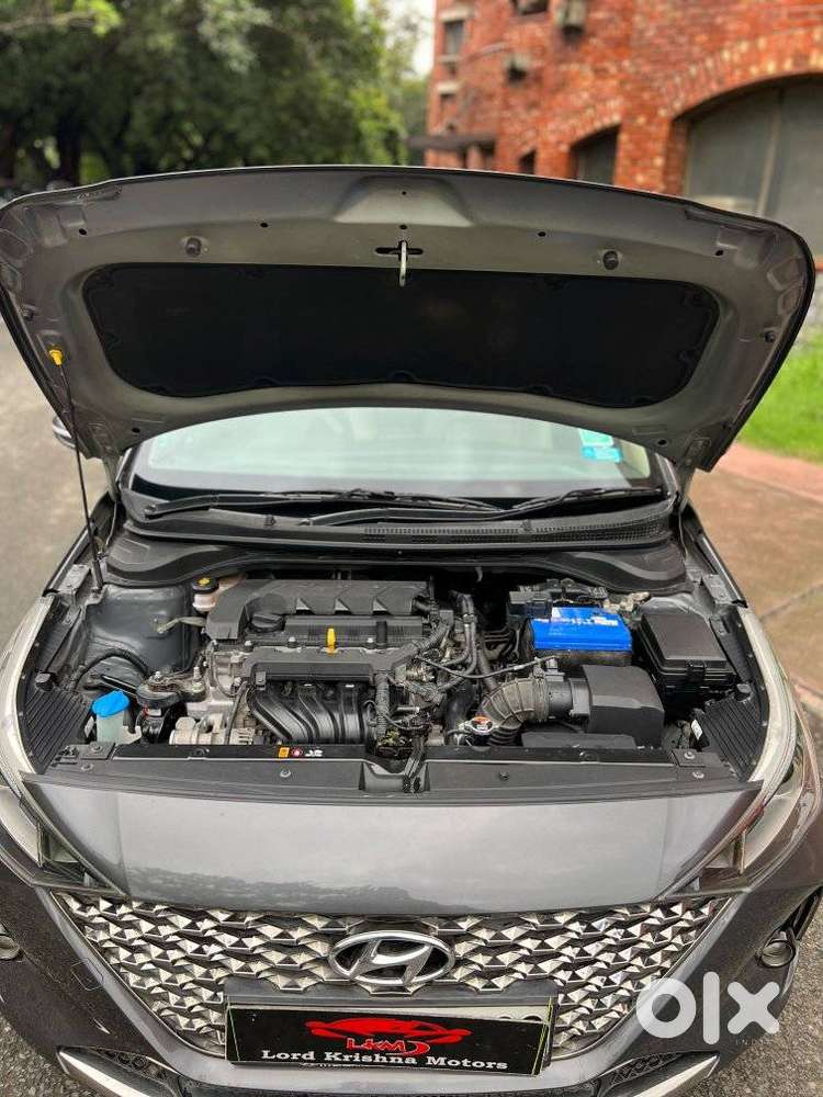 Hyundai Verna 1.5 Sx (o) Ivt, 2020, Petrol