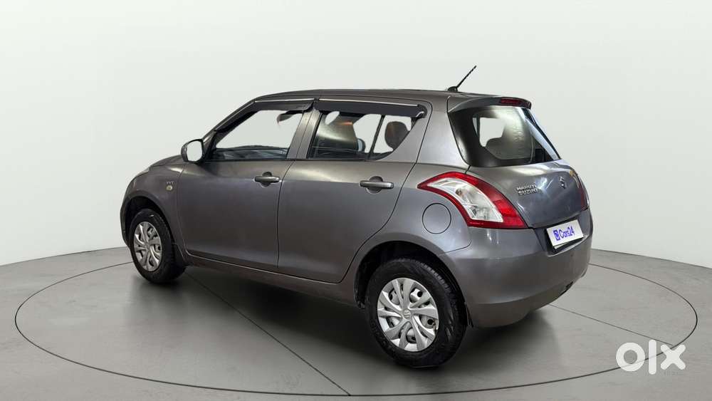 Maruti Suzuki Swift 1.2 Lxi (o), 2016, Petrol