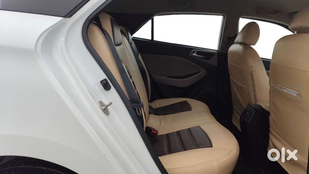 Hyundai Elite I20 Sportz Plus, 2020, Cng & Hybrids