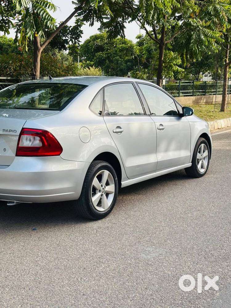 Skoda Rapid 2013-2016 1.6 Mpi Elegance Plus, 2015, Petrol