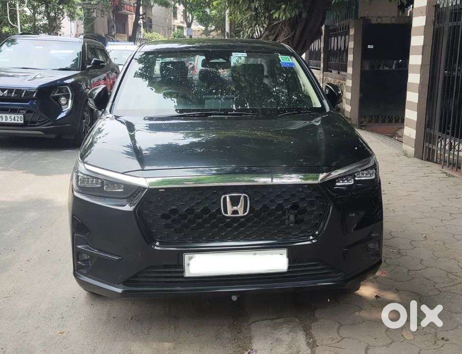 Honda Amaze Zx 1.2 Petrol Mt, 2025, Petrol