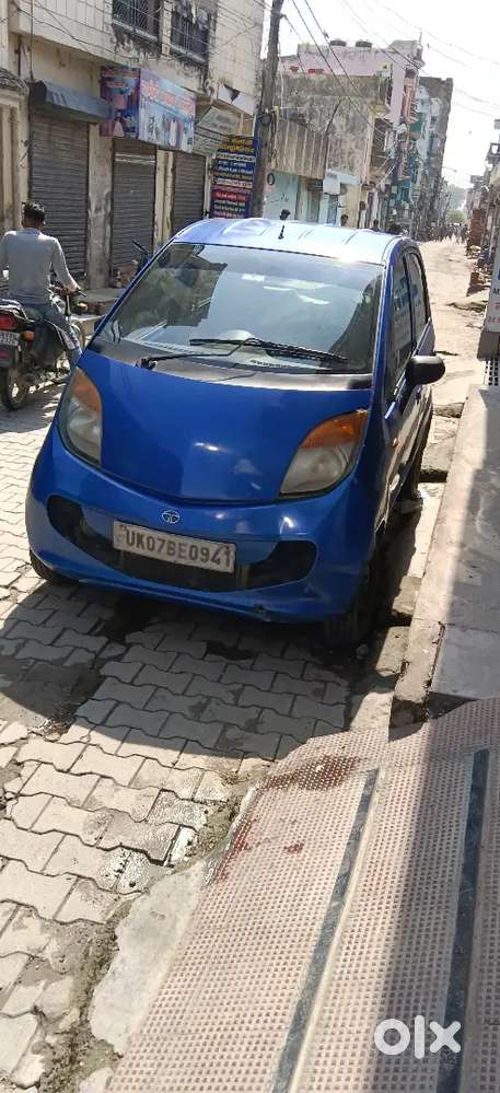 Tata Nano Twist Xe 2014 कार