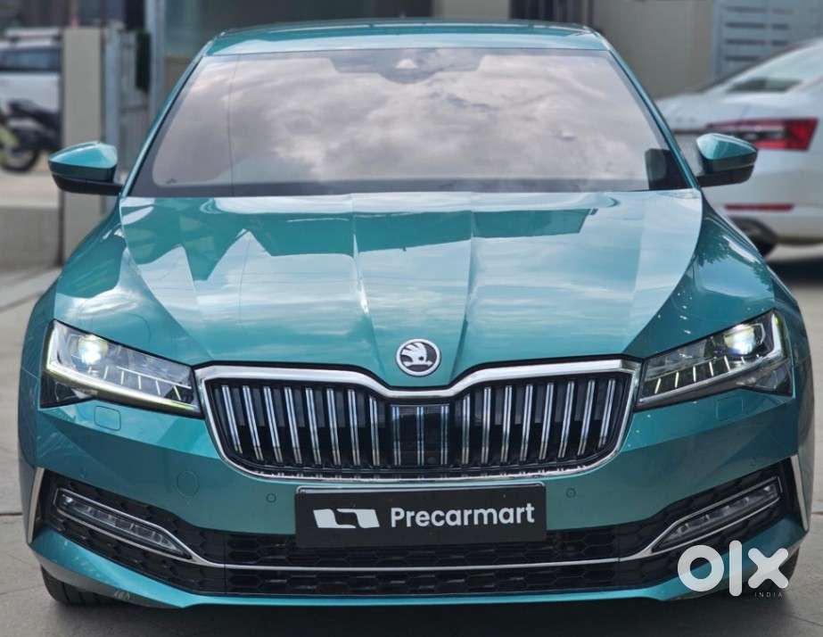 Skoda Superb 2.0 L&k Tsi At, 2024, Petrol