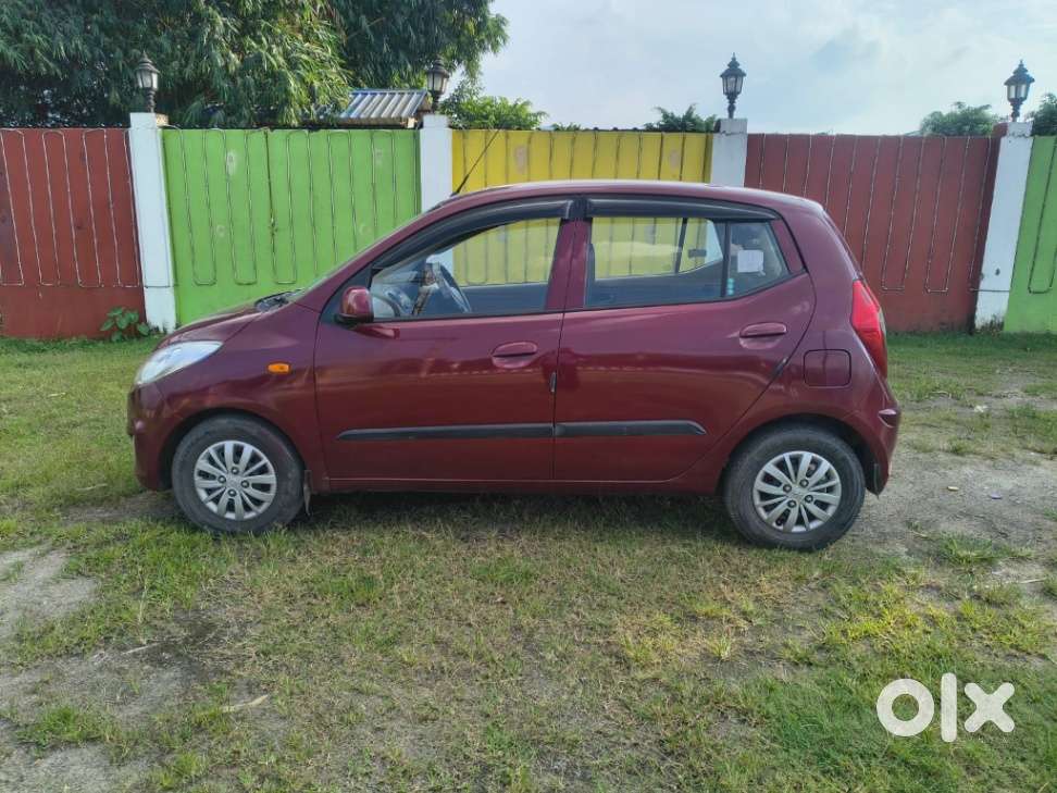 Hyundai I10 Sportz, 2014, Petrol