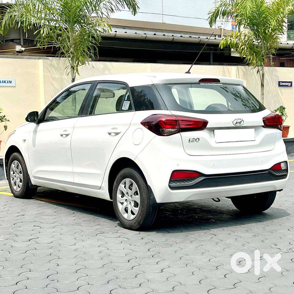 Hyundai I20 1.2 Magna Executive, 2020, Petrol