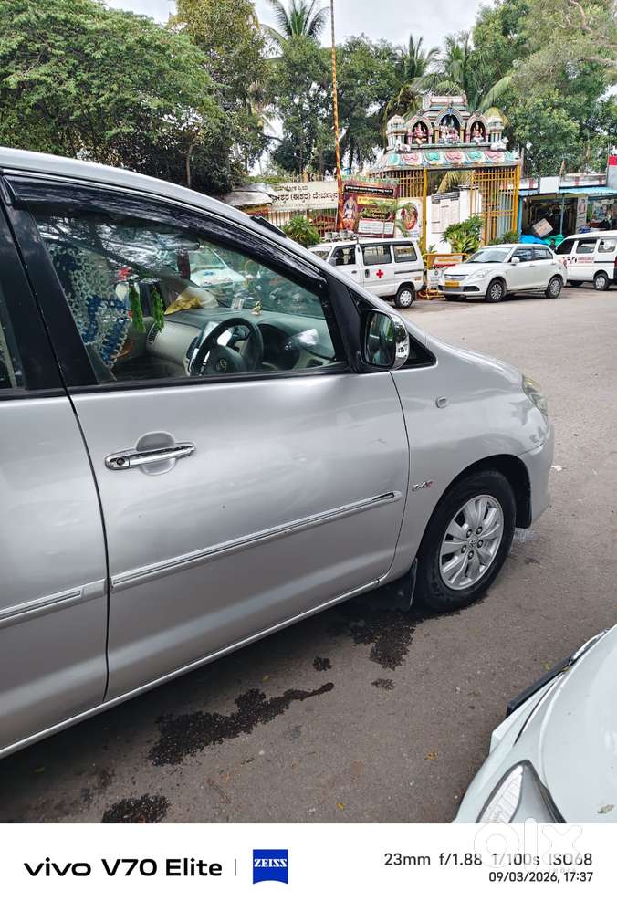 Toyota Innova 2.5 V 7 Str, 2009, Diesel
