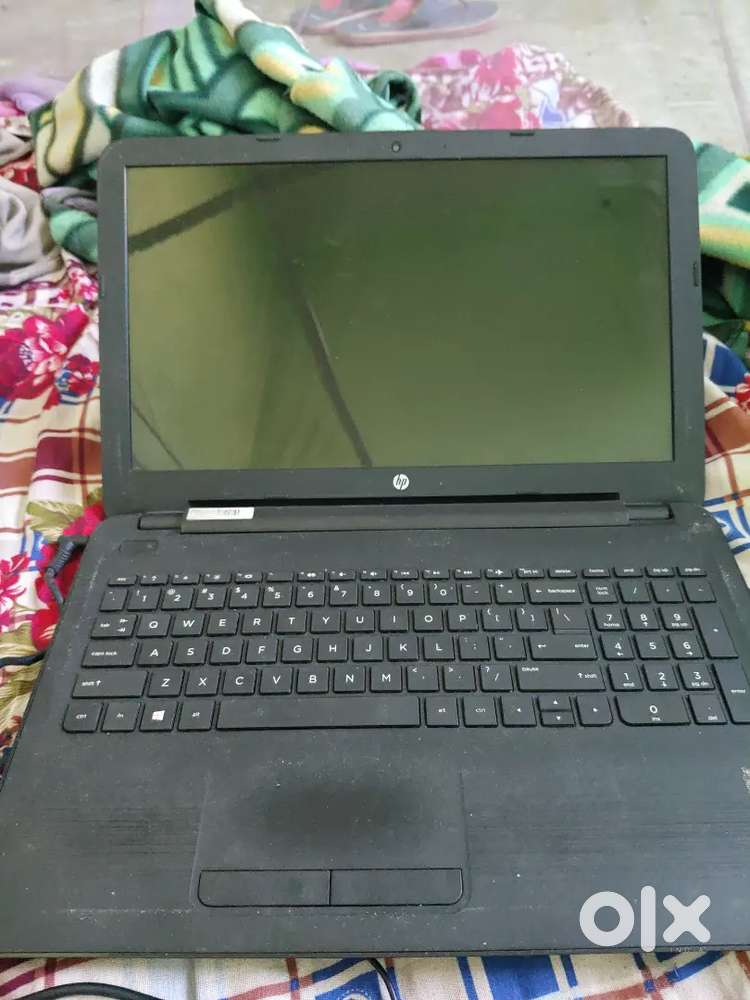 HP Laptop 4gb 1tb  hhd 4 years old