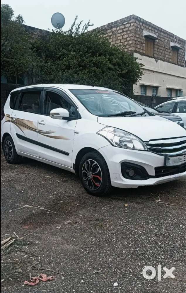 Maruti Suzuki Ertiga Vdi 2013