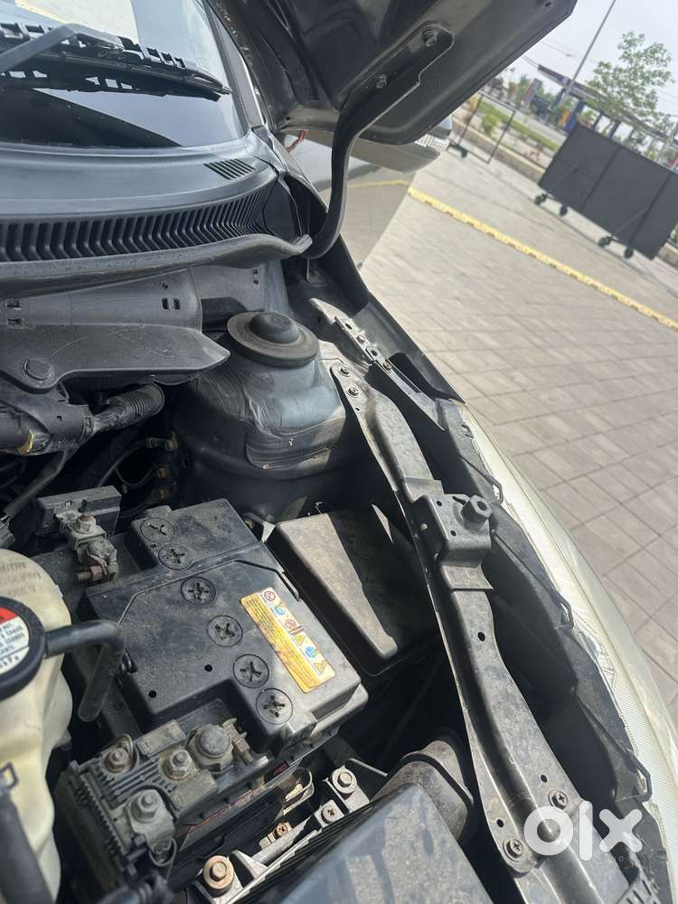 Maruti Suzuki Swift Dzire Ldi (o), 2015, Petrol