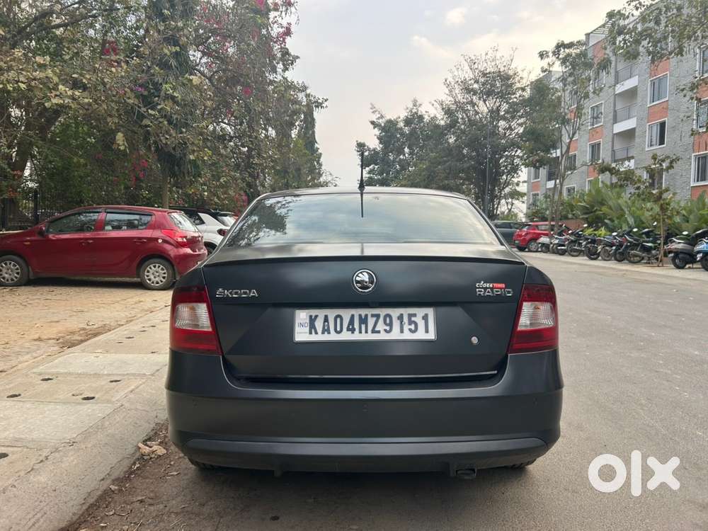 Skoda Rapid 1.0 Tsi Automatic Matte Edition