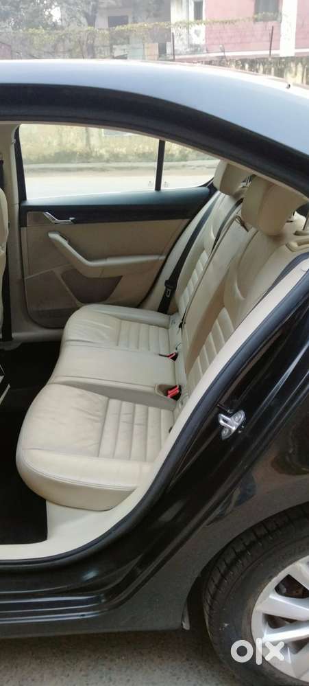 Skoda Octavia 2013-2017 Elegance 1.8 Tsi At, 2015, Petrol