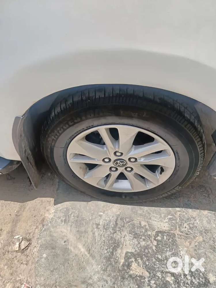 Innova Crysta 2019 Gx 2.8 Automatic Diesel